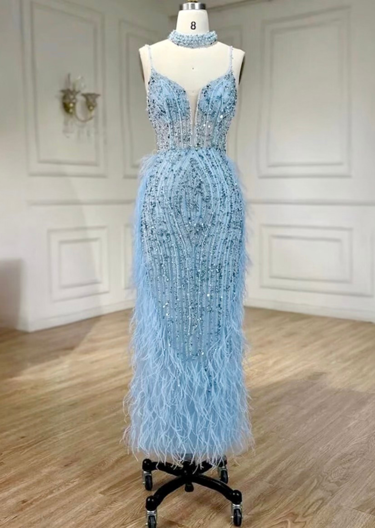 Aurelia Luxury Feathers Beading Formal/Evening Dress dressupaccessories