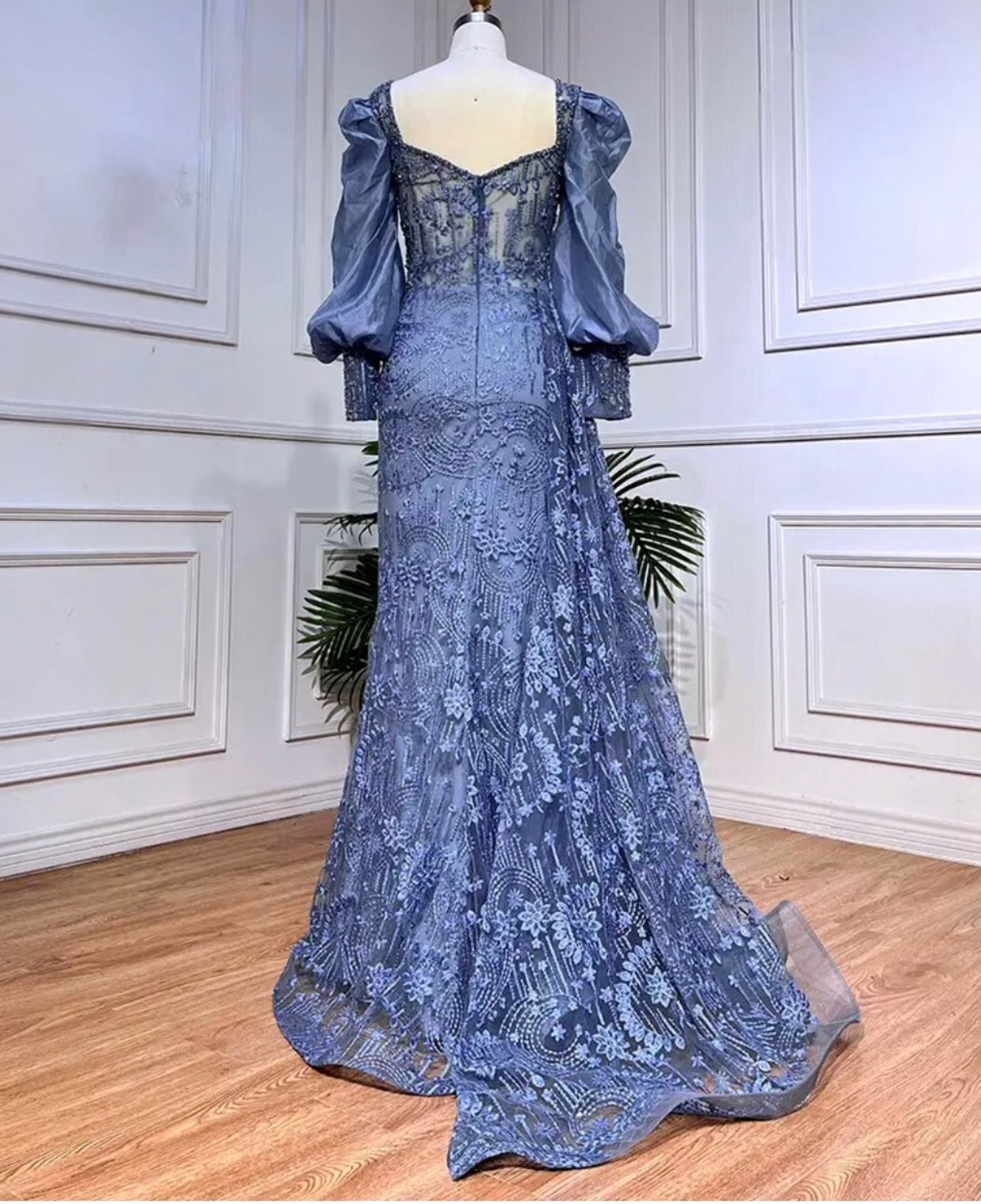 Lace Beaded Ballon Sleeve Dress