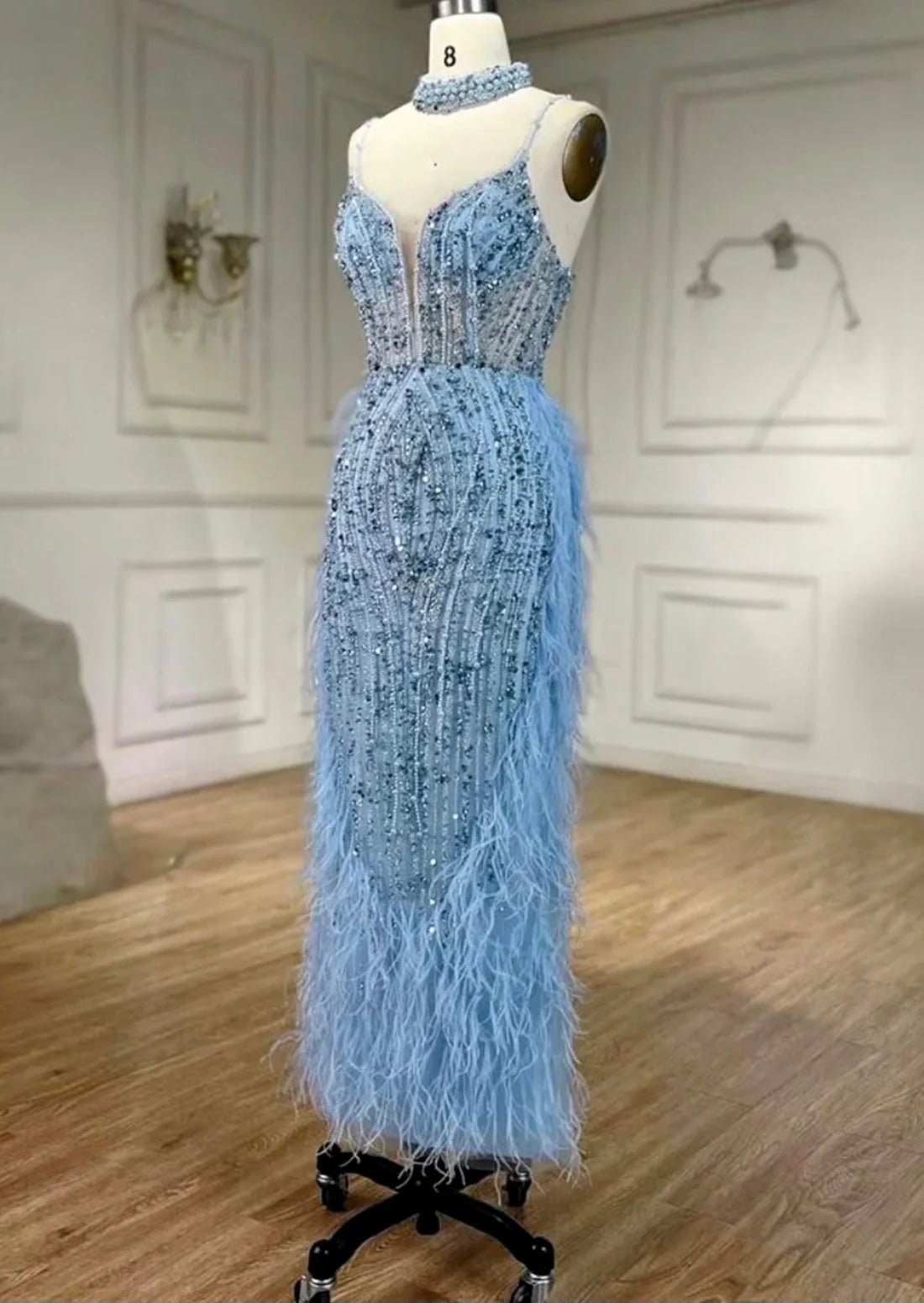 Aurelia Luxury Feathers Beading Formal/Evening Dress - dressupaccessories