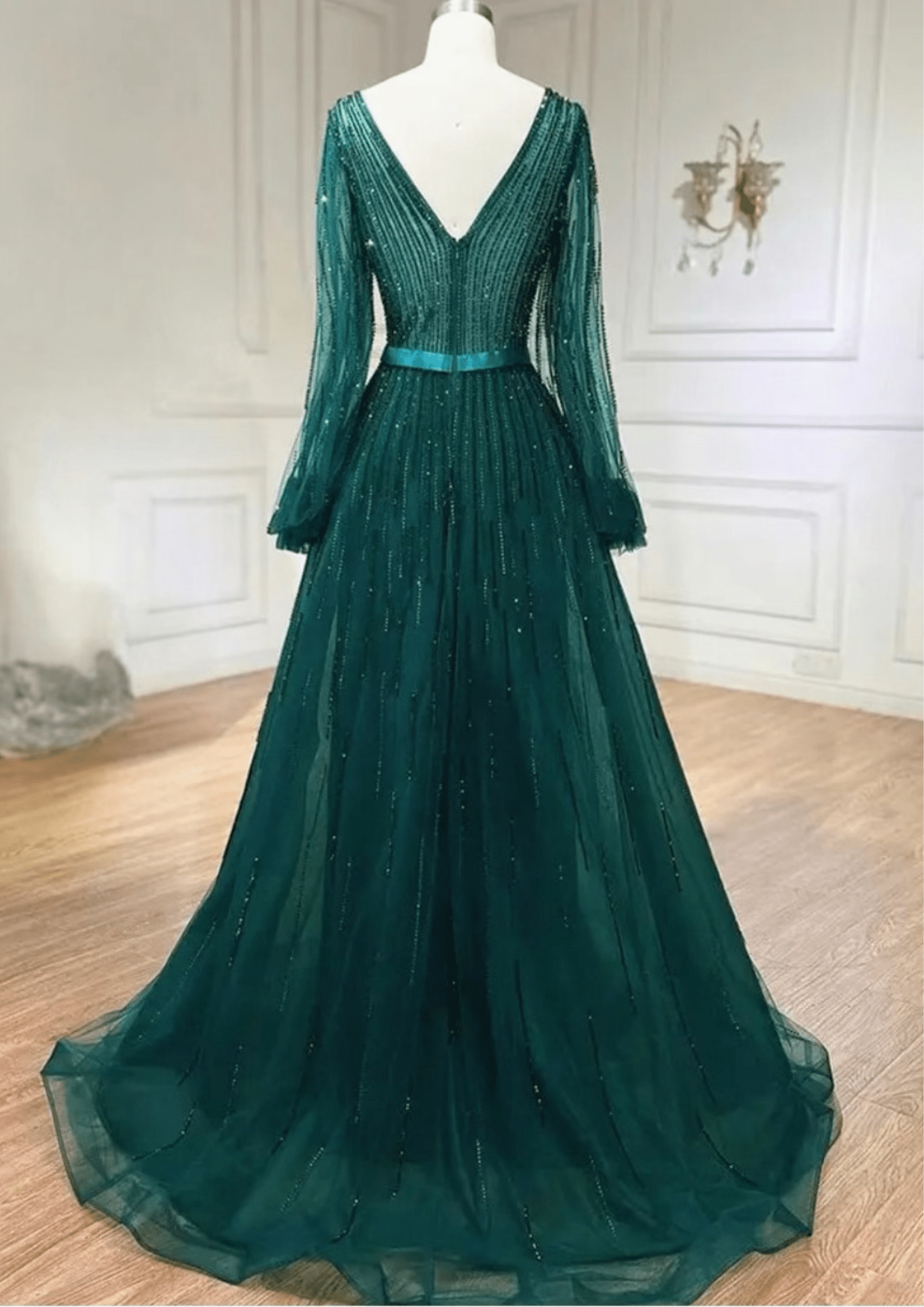 Elegant Emerald Green Long Sleeve Evening Dress - dressupaccessories